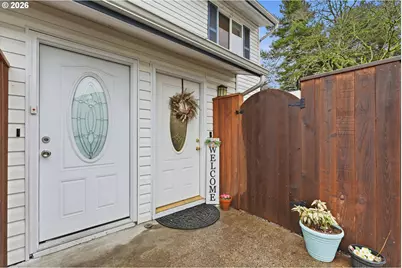 28740 SW Parkway Ave #D2, Wilsonville, OR 97070 - Photo 2