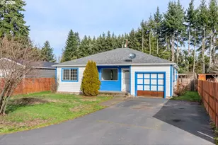 3400 Bradley Dr, Hood River, OR 97031 - Photo 1