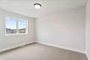 8568 SE Orion Ln, Hillsboro, OR 97123 - Photo 14