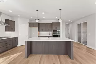 8568 SE Orion Ln, Hillsboro, OR 97123 - Photo 8