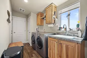 77182 Colonel Jordon Rd, Hermiston, OR 97838 - Photo 4
