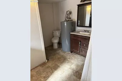 1235 NW Harwood St, Prineville, OR 97754 - Photo 20