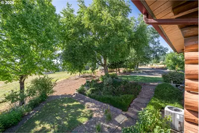 10232 Liberty Rd S, Salem, OR 97306 - Photo 26