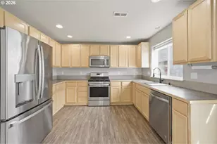 237 NW Sagan Loop, Sheridan, OR 97378 - Photo 8
