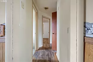 757 Berntzen Rd, Eugene, OR 97402 - Photo 12