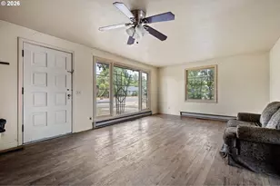 757 Berntzen Rd, Eugene, OR 97402 - Photo 8