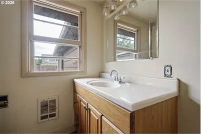 757 Berntzen Rd, Eugene, OR 97402 - Photo 20