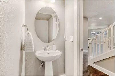 11620 NW 2nd Ct, Vancouver, WA 98660 - Photo 16