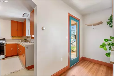 1108 13th St, Hood River, OR 97031 - Photo 12