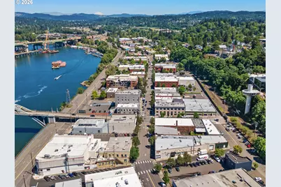 217 7th St, Oregon City, OR 97045 - Photo 8