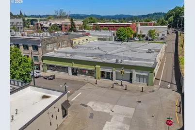 217 7th St, Oregon City, OR 97045 - Photo 2