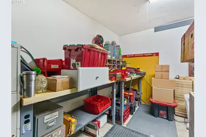 1333 SW 19th Dr, Gresham, OR 97080 - Photo 36