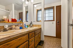 1333 SW 19th Dr, Gresham, OR 97080 - Photo 18