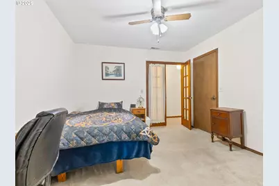 1333 SW 19th Dr, Gresham, OR 97080 - Photo 32