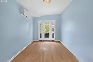 404 Chinook Ave, Astoria, OR 97103 - Photo 6