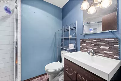 404 Chinook Ave, Astoria, OR 97103 - Photo 38