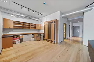420 NW 11th Ave, Portland, OR 97209 - Photo 14