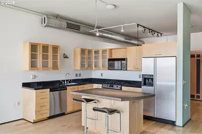 420 NW 11th Ave #712, Portland, OR 97209 - Photo 16