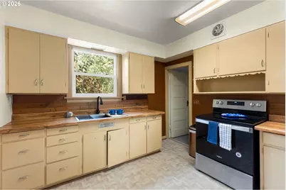 344 S 3rd St, Athena, OR 97813 - Photo 14