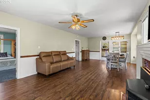 344 S 3rd St, Athena, OR 97813 - Photo 6