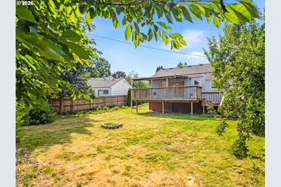 108 Maple Blvd, Wood Village, OR 97060 - Photo 32