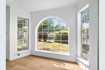 108 Maple Blvd, Wood Village, OR 97060 - Photo 6