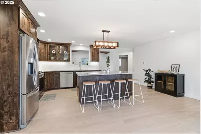 336 Acacia Ave, Woodburn, OR 97071 - Photo 6