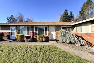 16656 SE Moon Ave, Milwaukie, OR 97267 - Photo 1