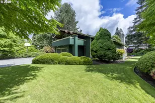 3365 Buckingham Ave, Eugene, OR 97401 - Photo 2
