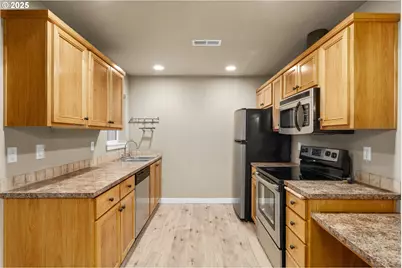 14019 NE 20th Ave #G55, Vancouver, WA 98686 - Photo 10