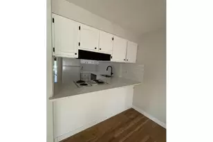 10232 SW Crystal St, Beaverton, OR 97008 - Photo 10
