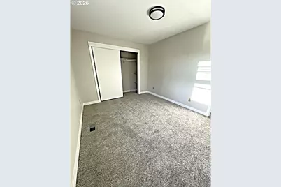 10232 SW Crystal St, Beaverton, OR 97008 - Photo 18