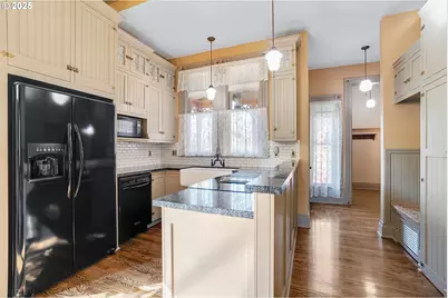 4225 Mission Ave NE, Saint Paul, OR 97137 - Photo 26