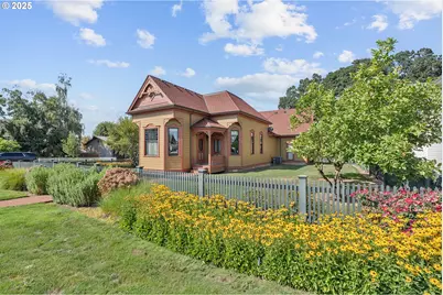 4225 Mission Ave NE, Saint Paul, OR 97137 - Photo 2