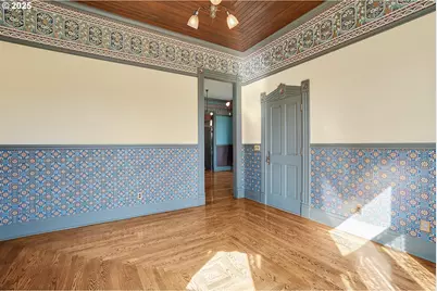 4225 Mission Ave NE, Saint Paul, OR 97137 - Photo 12