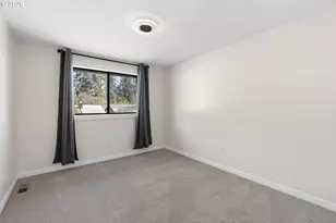 12620 SE Cora St, Portland, OR 97236 - Photo 36