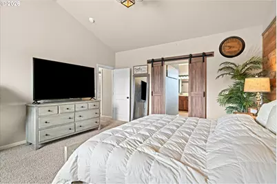 14707 Sugarpine St, Oregon City, OR 97045 - Photo 32