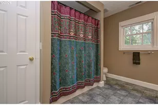 18410 S Greenview Dr, Oregon City, OR 97045 - Photo 30