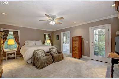 18410 S Greenview Dr, Oregon City, OR 97045 - Photo 32