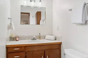 1450 SW 26th Ct, Gresham, OR 97080 - Photo 26