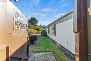 430 23rd St, Myrtle Point, OR 97458 - Photo 24