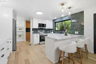 10625 SW Lancaster Rd, Portland, OR 97219 - Photo 10