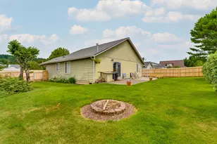 730 E 15th Cir, La Center, WA 98629 - Photo 32