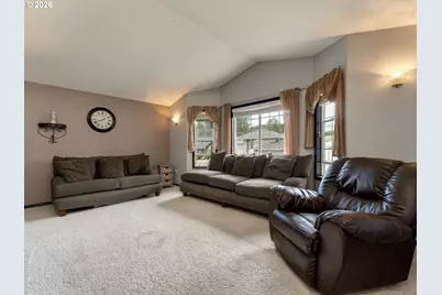 730 E 15th Cir, La Center, WA 98629 - Photo 18