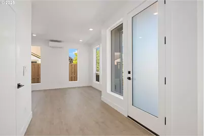 4019 SE 65th Ave, Portland, OR 97206 - Photo 12