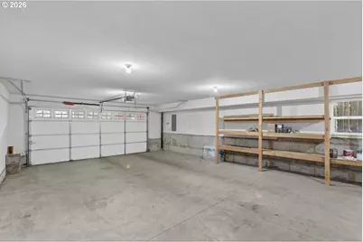 17326 SW Eirwen St, Beaverton, OR 97003 - Photo 42