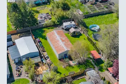 612 Kay Ave, Brownsville, OR 97327 - Photo 36