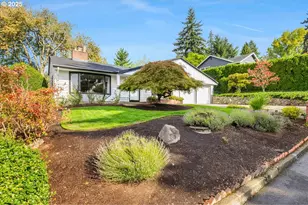 8495 SW Katherine Ln, Portland, OR 97225 - Photo 2