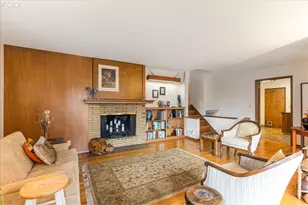 8495 SW Katherine Ln, Portland, OR 97225 - Photo 10