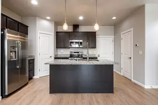 5712 NE 58th Way, Vancouver, WA 98661 - Photo 4